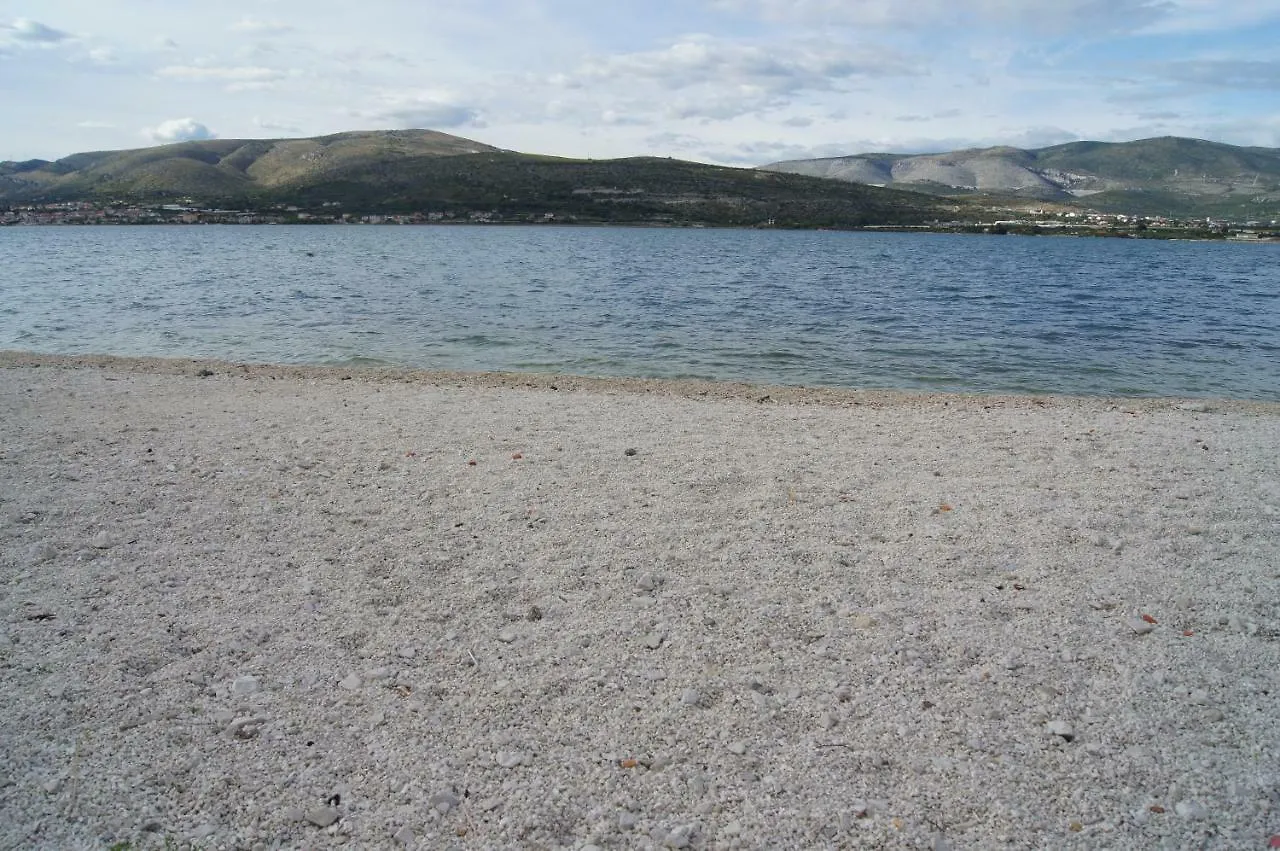 Raos Iva Apartment Trogir